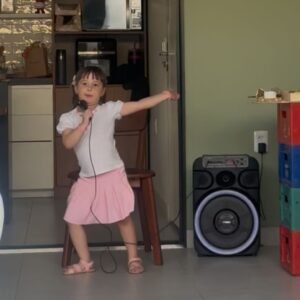 ALVARÁ PARA O NOIVO ABRIR UM KARAOKÊ NO MEIO DA FESTA